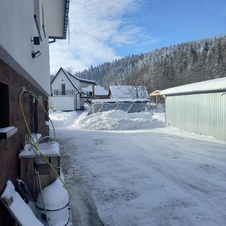 ファームステイ Yvonne *